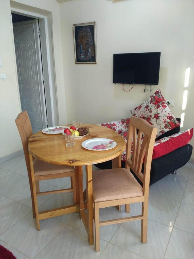 Adam Apartments Луксор Екстер'єр фото